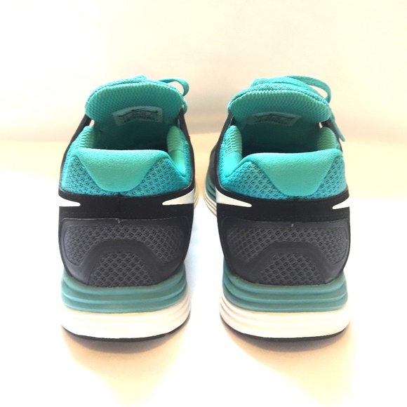 🚨SOLD🚨Men's Nike Lunarflash+ Running Shoes - Picture 3 of 6